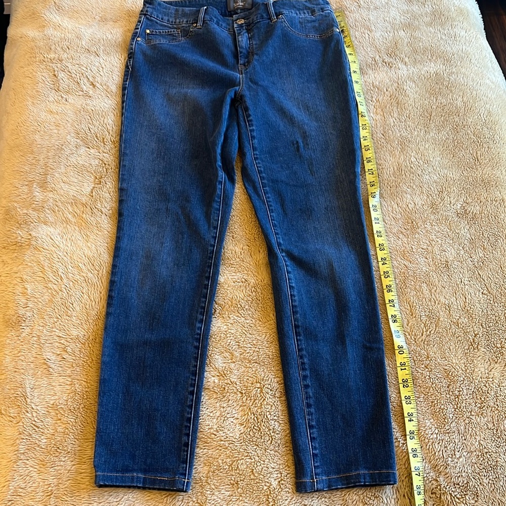 So Slimming by Chico’s jeans size .05